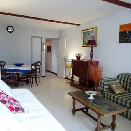 Apartment Grand T2 Proche Et Commerces, Parking Prive - Fr-1-782-36